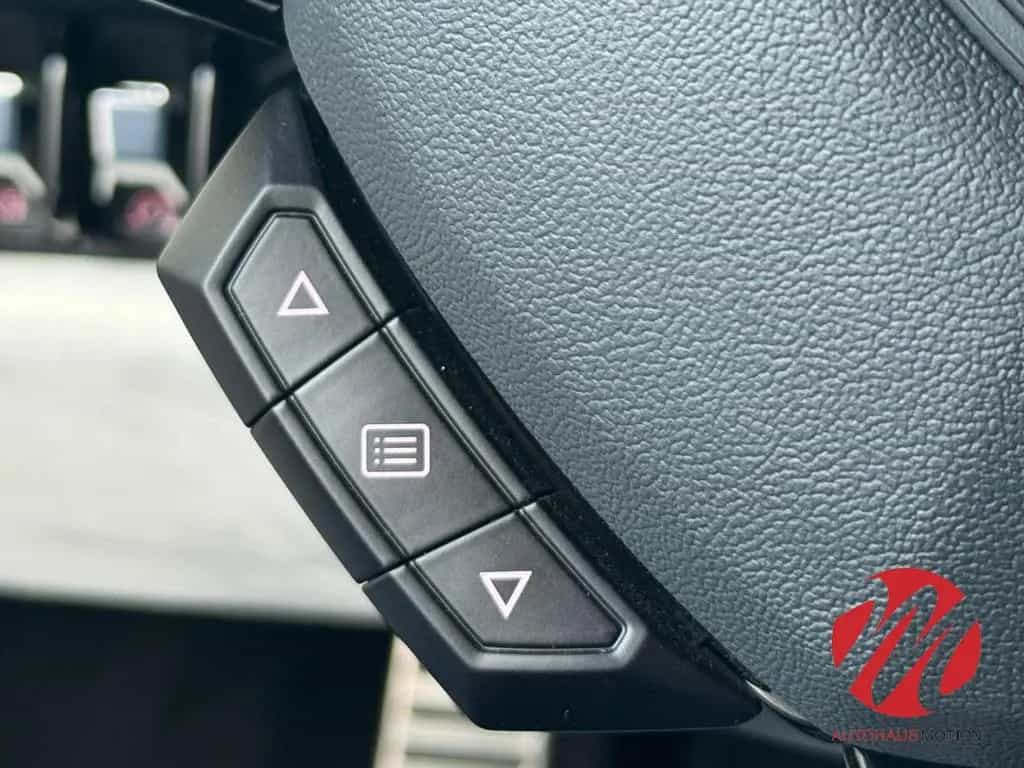 Lamborghini Huracán Huracan V10 Sportabgasanlage Sportpaket Luftfede 10/2020-photo-20
