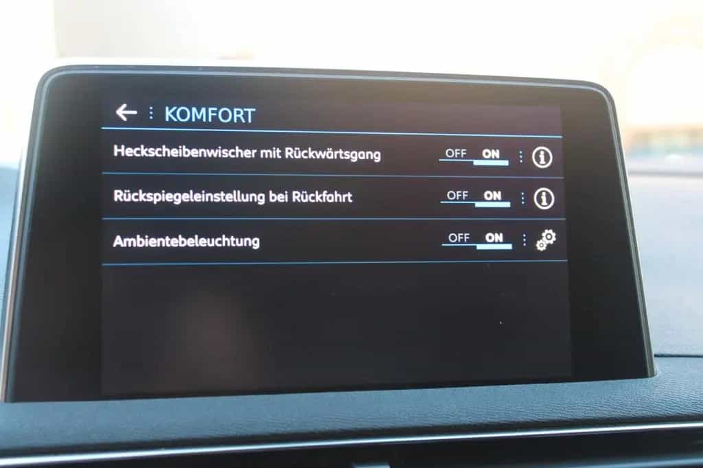 Peugeot 3008 1.5 BlueHDi 130*GT-Line*Aut*LED*Navi*RÜKA* 01/2020-photo-10