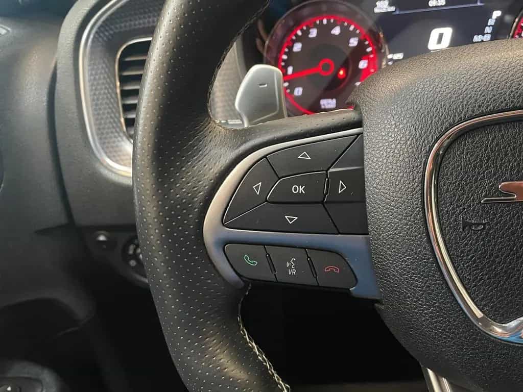 Dodge Charger SRT Hellcat 09/2017-photo-17