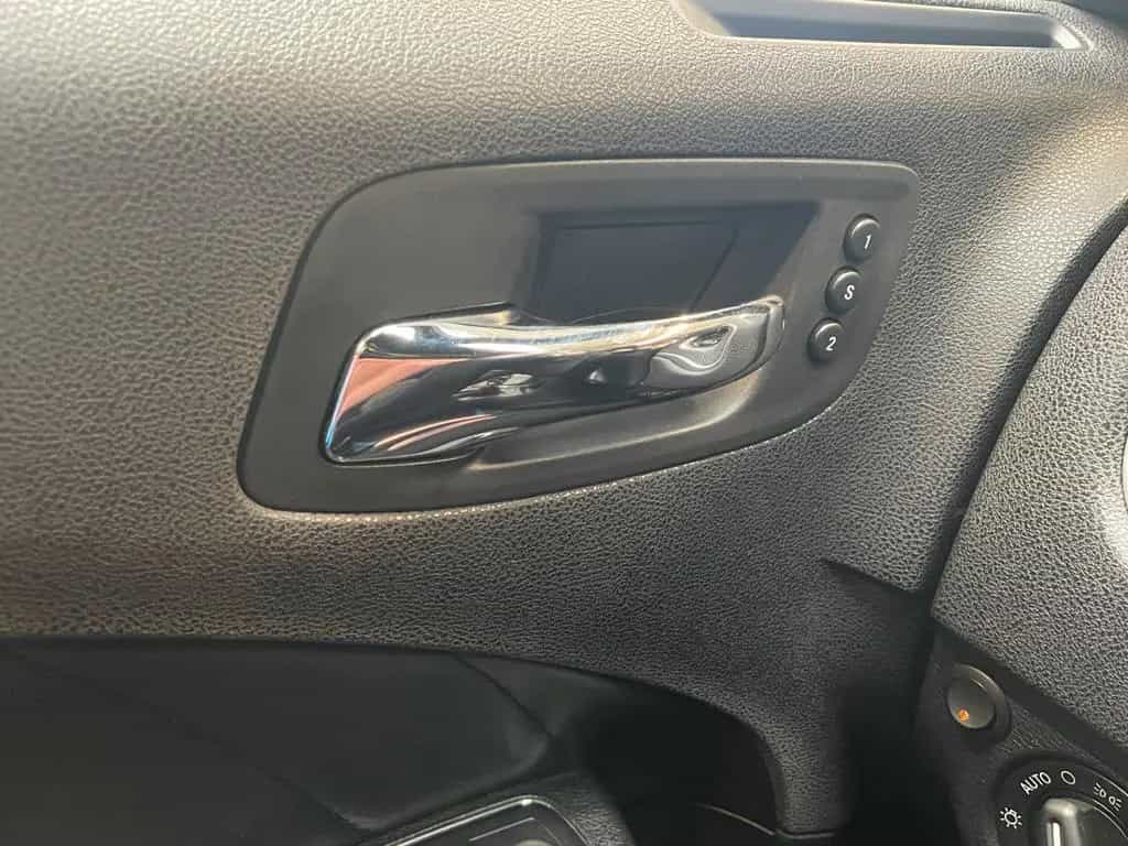 Dodge Charger SRT Hellcat 09/2017-photo-20