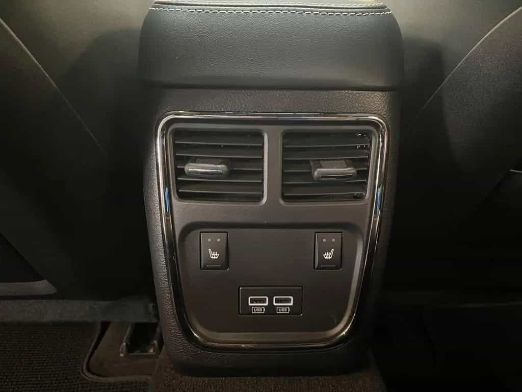 Dodge Charger SRT Hellcat 09/2017-photo-28