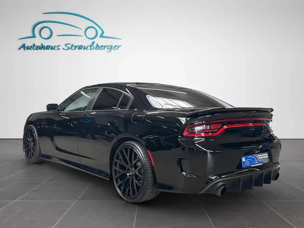Dodge Charger SRT Hellcat 09/2017-photo-4