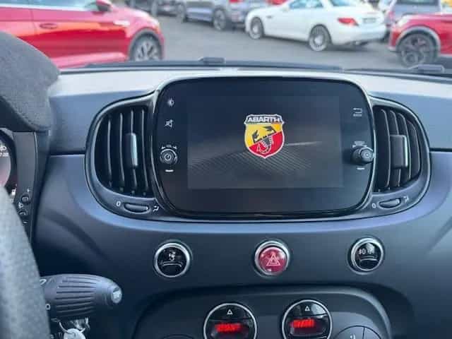 Abarth 695 1.4 T-Jet BEATS NAVI ALU 08/2024-photo-15