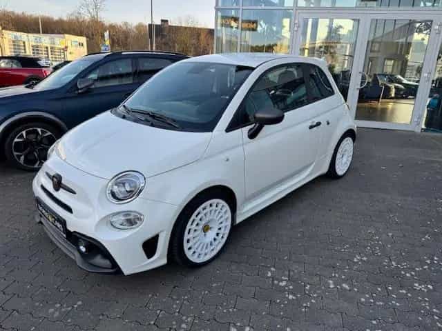 Abarth 695 1.4 T-Jet BEATS NAVI ALU 08/2024-photo-24