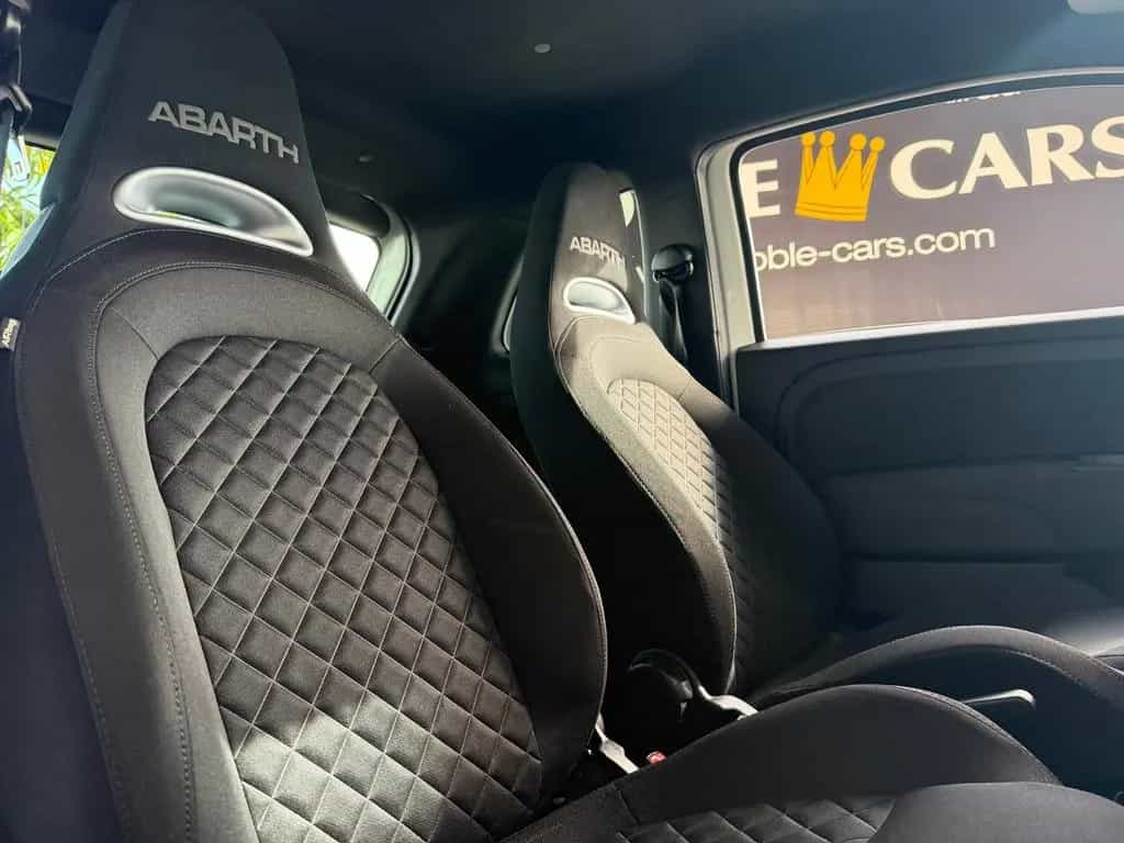 Abarth 695 1.4 T-Jet BEATS NAVI ALU 08/2024-photo-9