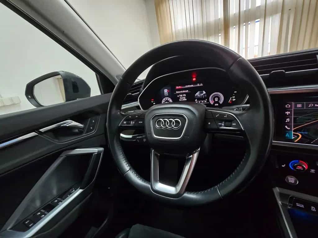 Audi Q3 40 TFSI qu. advanced LED Virtual Alcantara 18 03/2019-photo-10