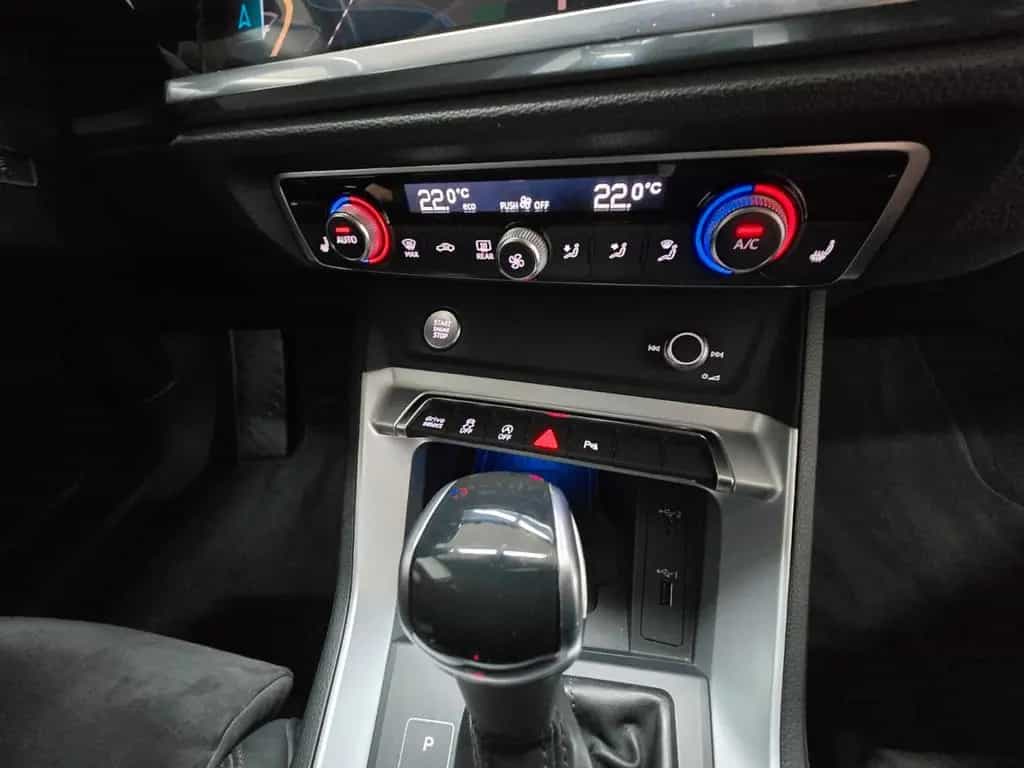 Audi Q3 40 TFSI qu. advanced LED Virtual Alcantara 18 03/2019-photo-12
