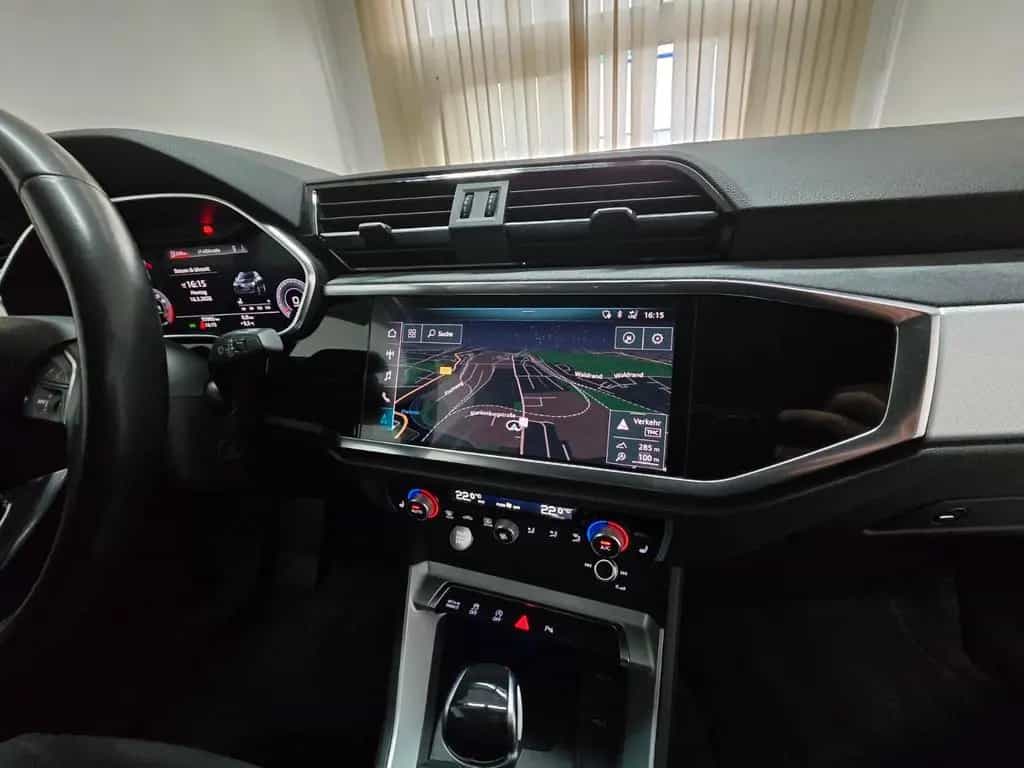 Audi Q3 40 TFSI qu. advanced LED Virtual Alcantara 18 03/2019-photo-13