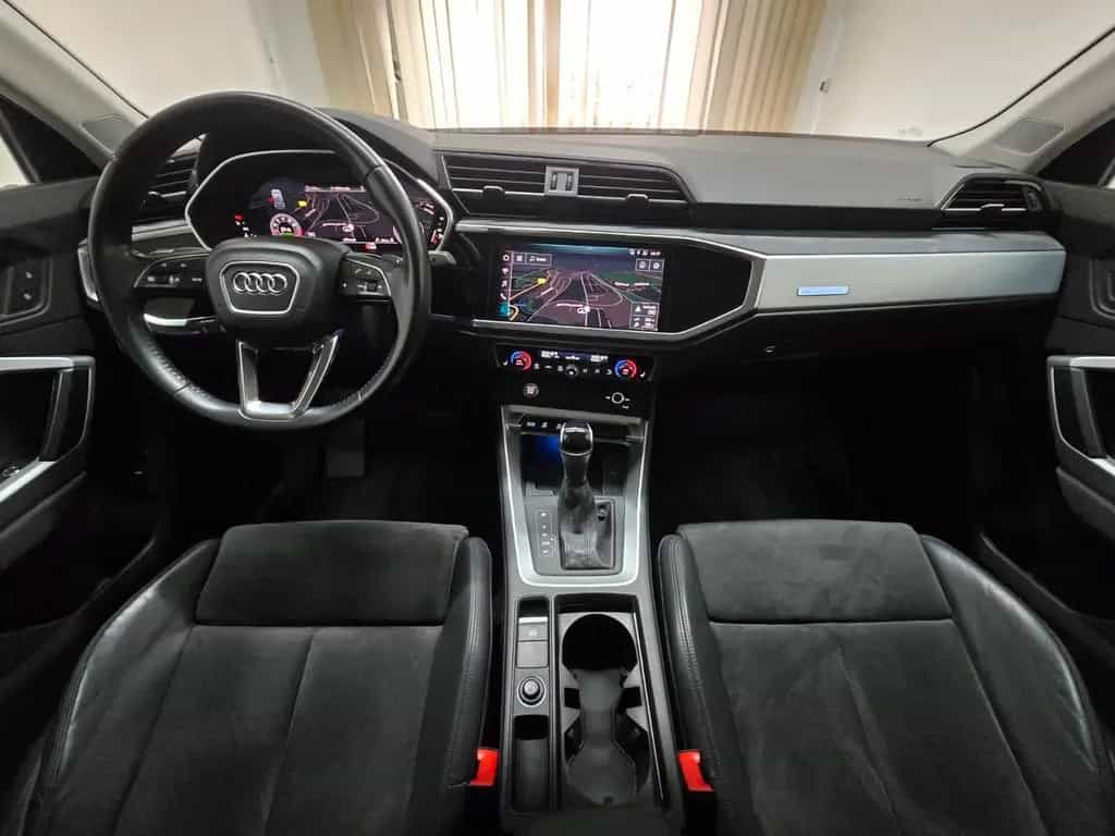 Audi Q3 40 TFSI qu. advanced LED Virtual Alcantara 18 03/2019-photo-17