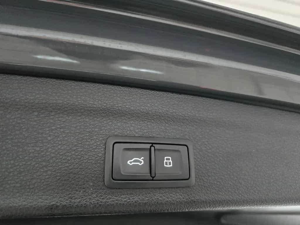 Audi Q3 40 TFSI qu. advanced LED Virtual Alcantara 18 03/2019-photo-18
