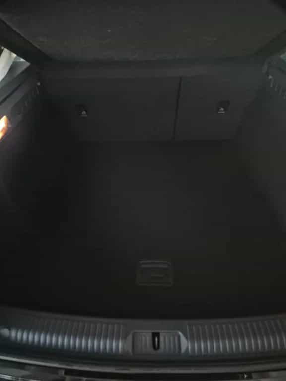 Seres Other Bestune B70 null-photo-11