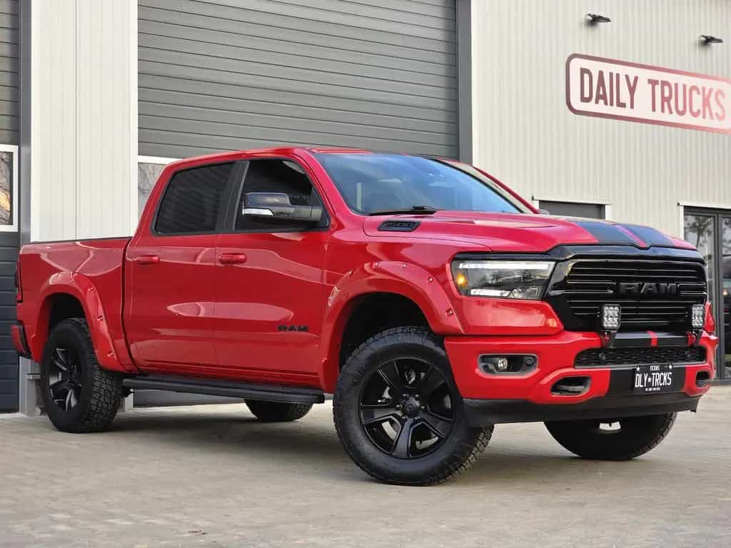 Dodge RAM 1500 5.7 4x4 Bighorn Night LED 3´´ Lift AHK 04/2021-photo-0