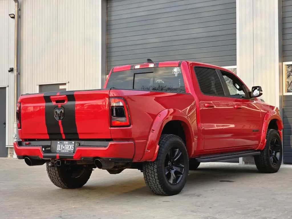 Dodge RAM 1500 5.7 4x4 Bighorn Night LED 3´´ Lift AHK 04/2021-photo-13