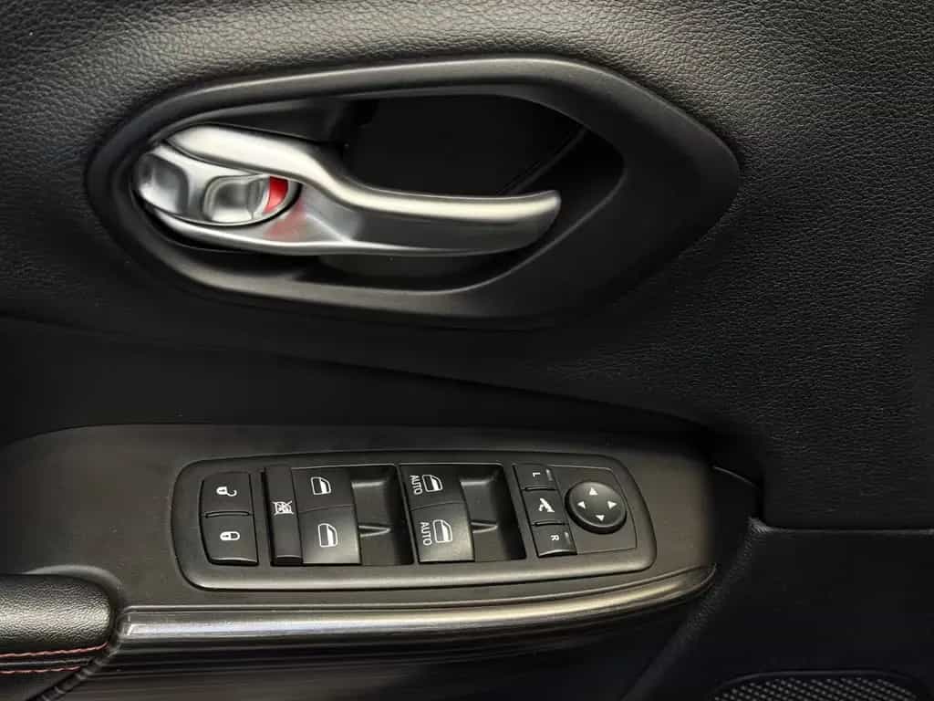 Jeep Cherokee Trailhawk 4WD/Automatik/AHK/Navi/LEDER 05/2014-photo-16