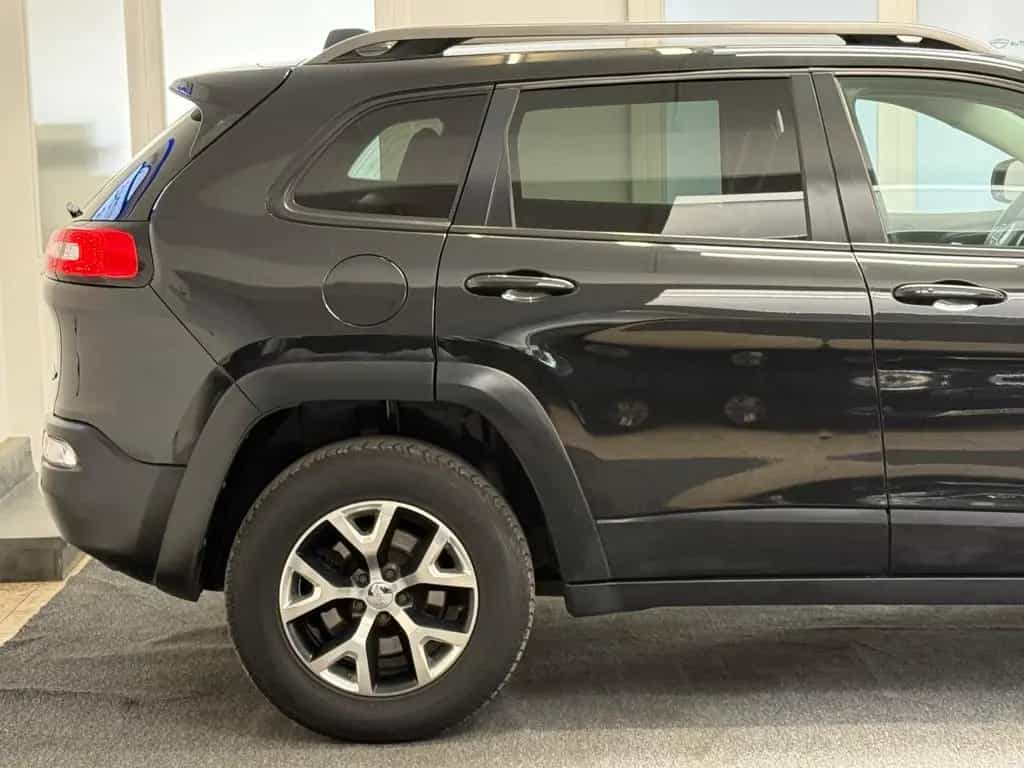 Jeep Cherokee Trailhawk 4WD/Automatik/AHK/Navi/LEDER 05/2014-photo-27