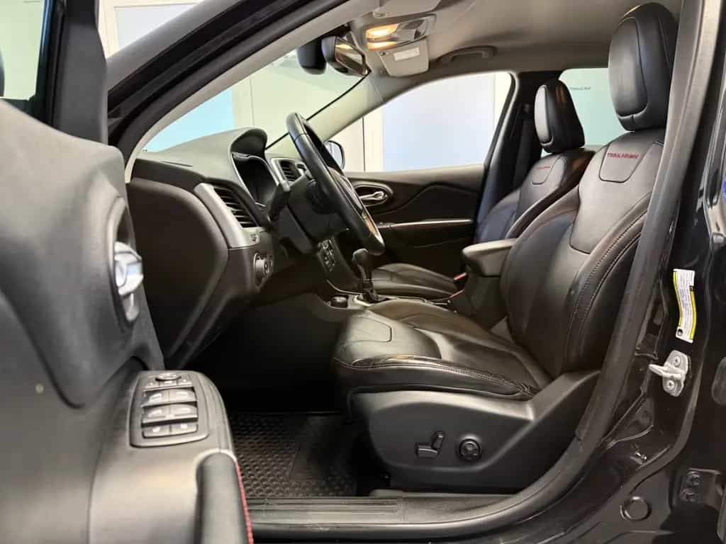 Jeep Cherokee Trailhawk 4WD/Automatik/AHK/Navi/LEDER 05/2014-photo-8