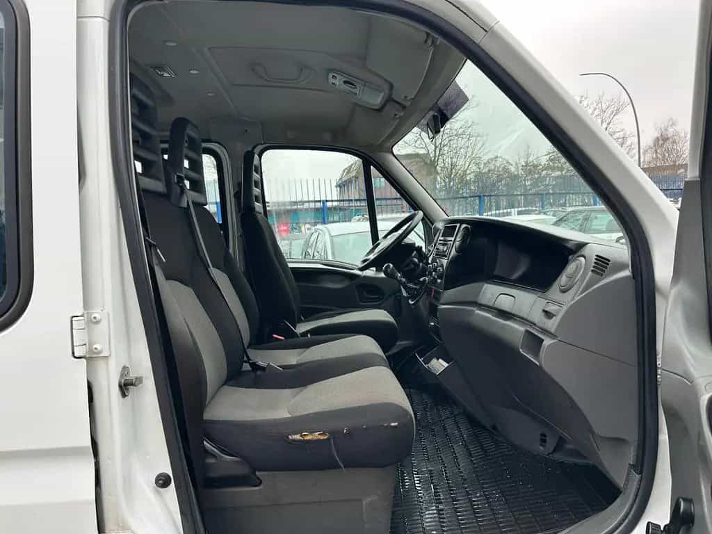 Iveco Andere 7 Sitzer 06/2013-photo-2