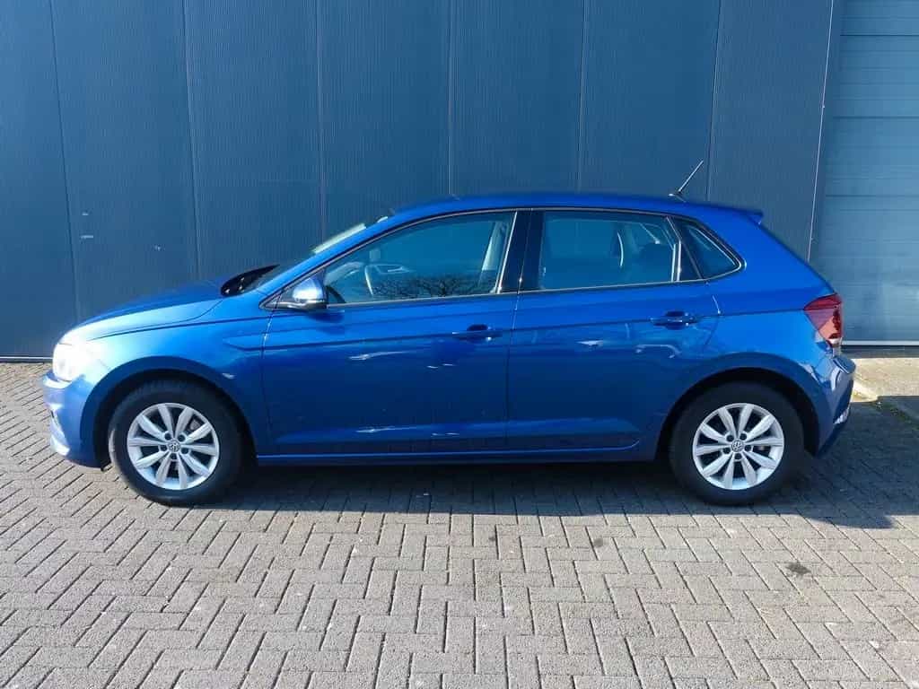 Volkswagen Polo VI Highline 04/2018-photo-1