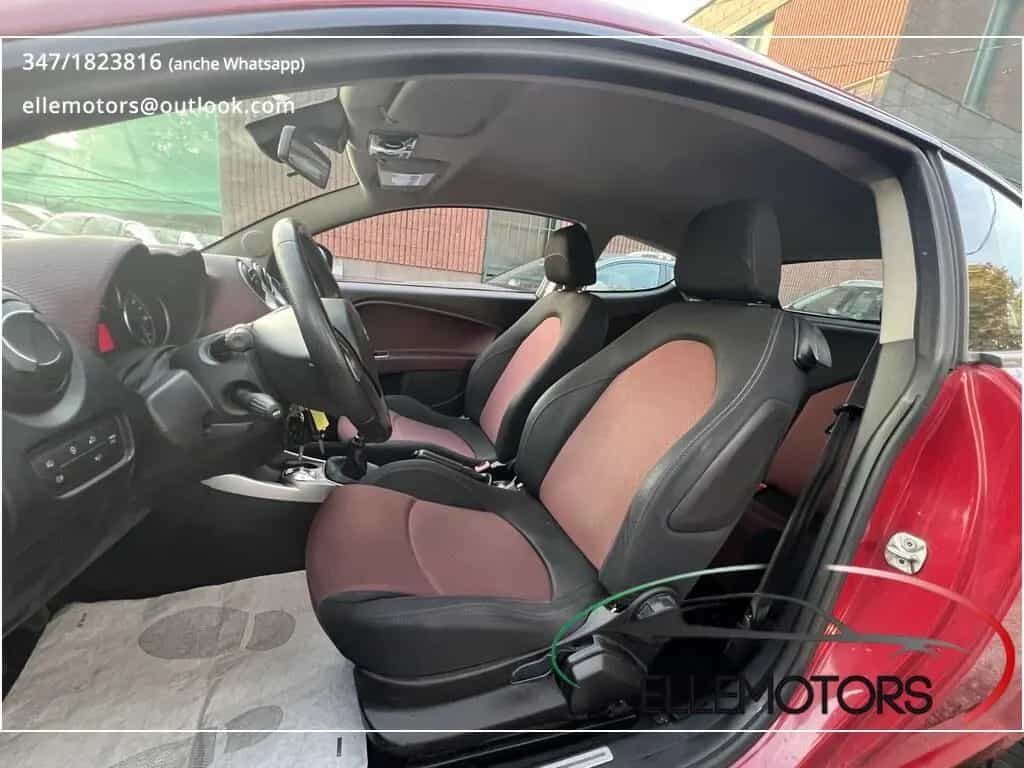 Alfa Romeo MiTo 1.4 Multiair Distinctive 05/2011-photo-12
