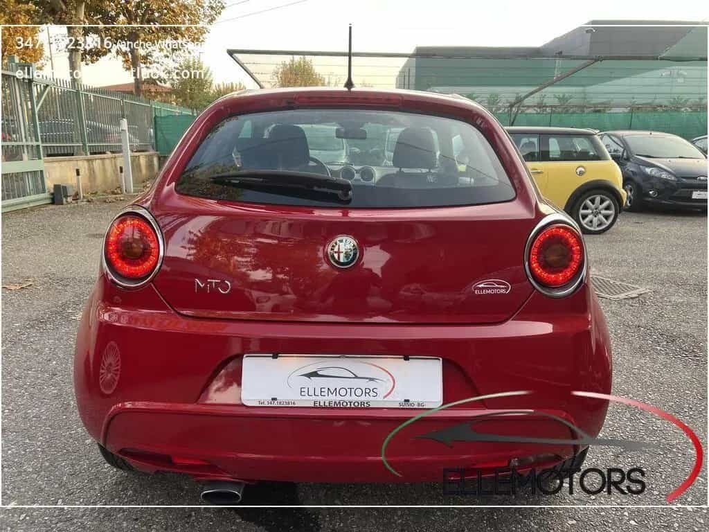 Alfa Romeo MiTo 1.4 Multiair Distinctive 05/2011-photo-4