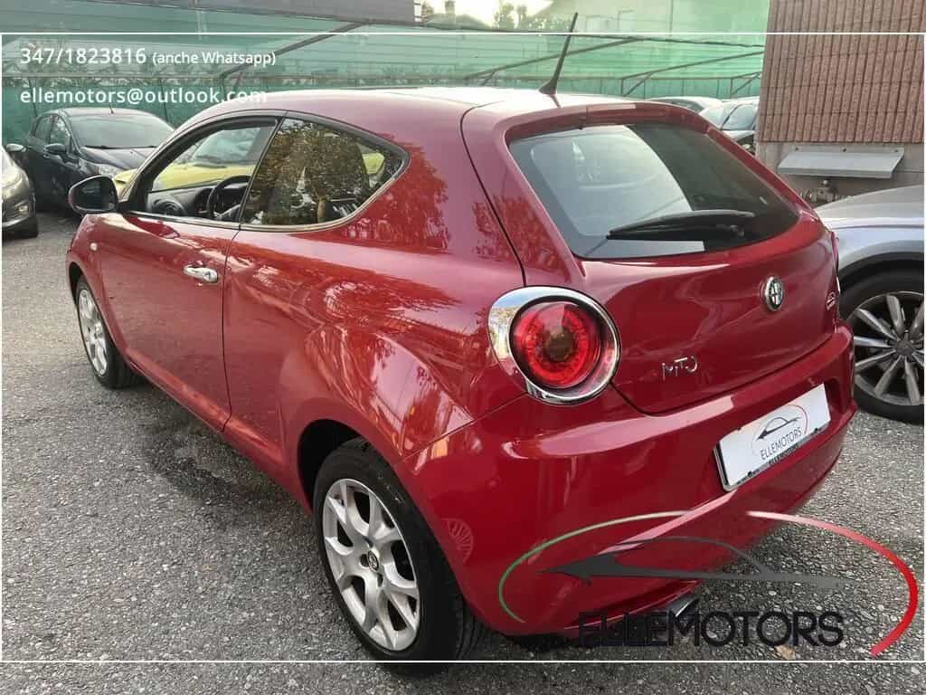 Alfa Romeo MiTo 1.4 Multiair Distinctive 05/2011-photo-5