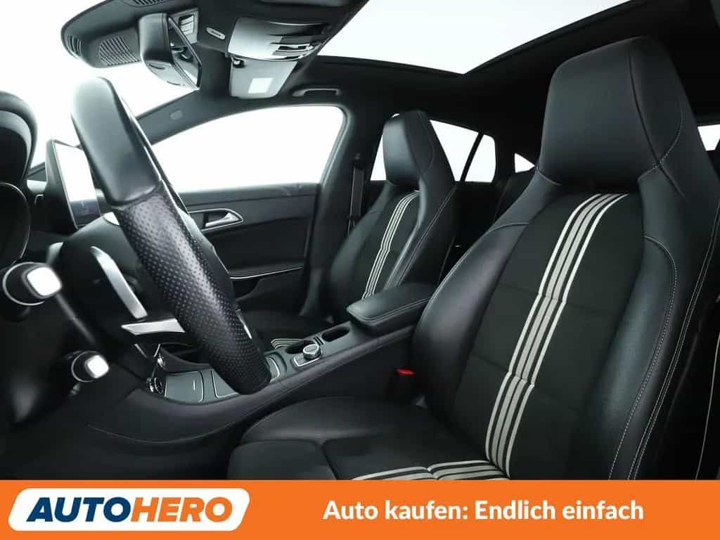 Mercedes-Benz CLA-Class 220 Shooting Brake 4Matic AMG Line Aut.*NAVI 12/2018-photo-9