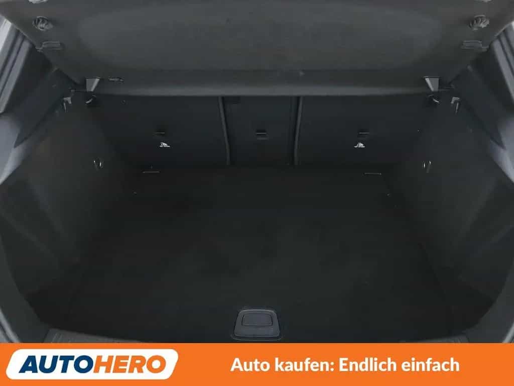 Mercedes-Benz A-Class 250 AMG Line Aut. *NAVI*VC*LED*TEMPO*SHZ* 10/2019-photo-17