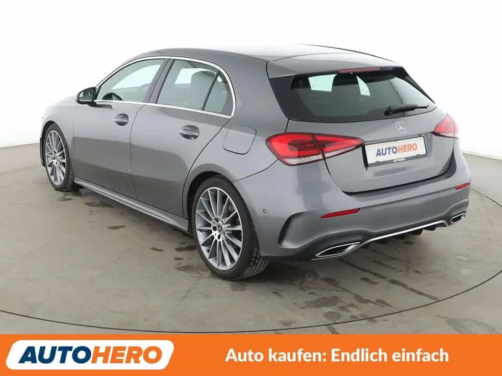 Mercedes-Benz A-Class 250 AMG Line Aut. *NAVI*VC*LED*TEMPO*SHZ* 10/2019-photo-3
