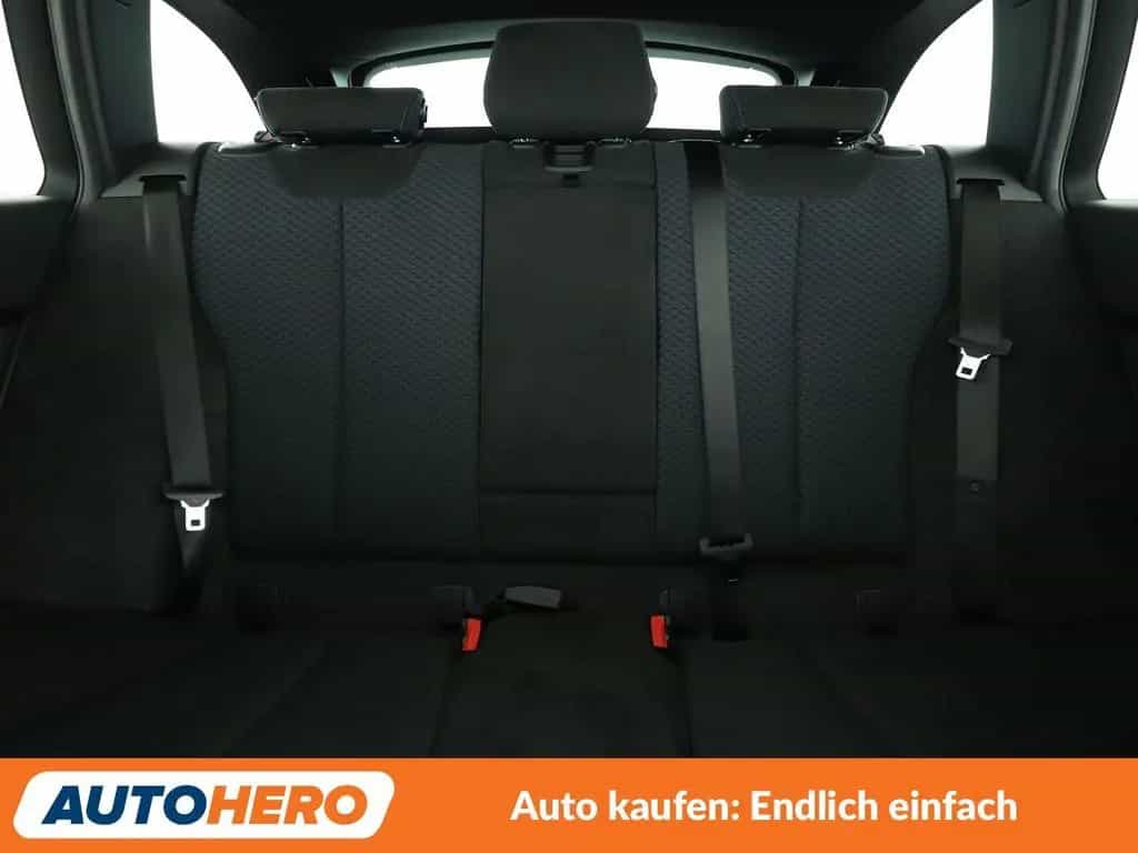 BMW 320 3er 320d M Sport Aut.*NAVI*HUD*LED*TEMPO*PDC* 12/2017-photo-15