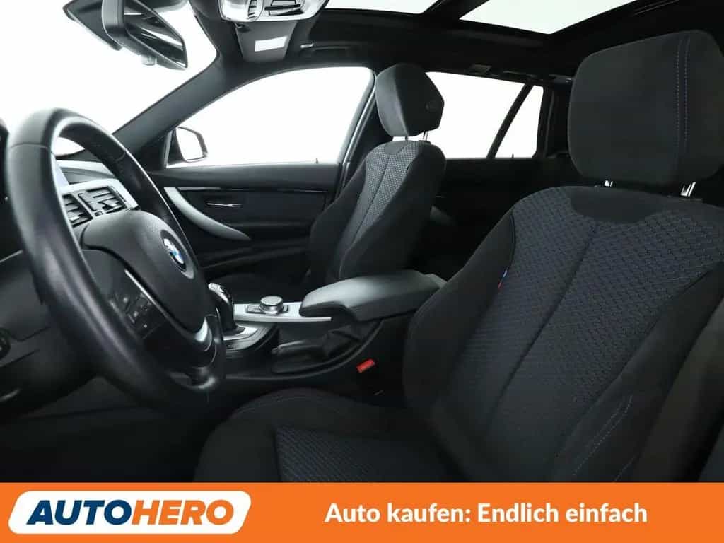 BMW 320 3er 320d M Sport Aut.*NAVI*HUD*LED*TEMPO*PDC* 12/2017-photo-9