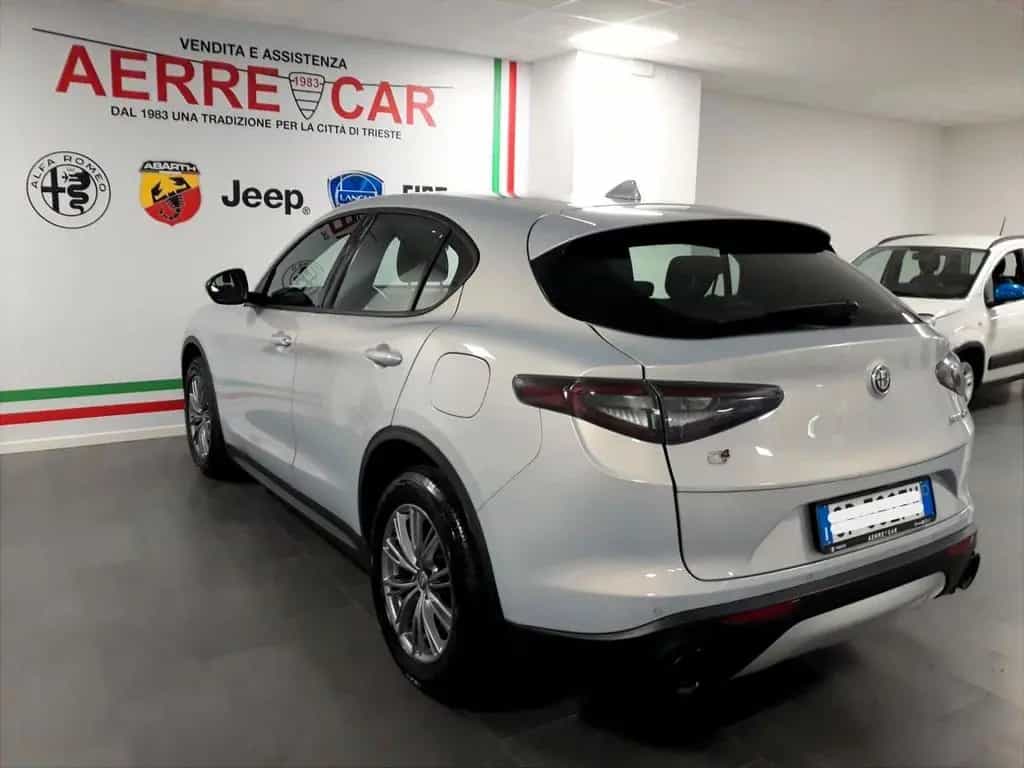 Alfa Romeo Stelvio 2.2 Turbodiesel 210 CV AT8 Q4 05/2023-photo-5