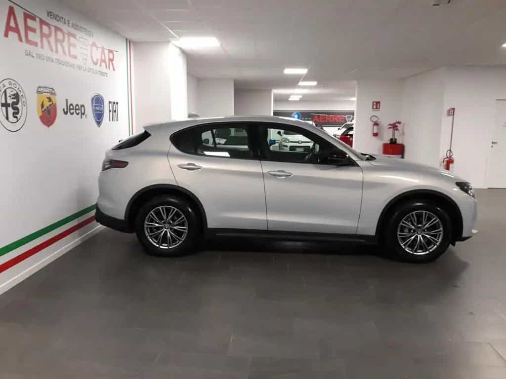 Alfa Romeo Stelvio 2.2 Turbodiesel 210 CV AT8 Q4 05/2023-photo-6