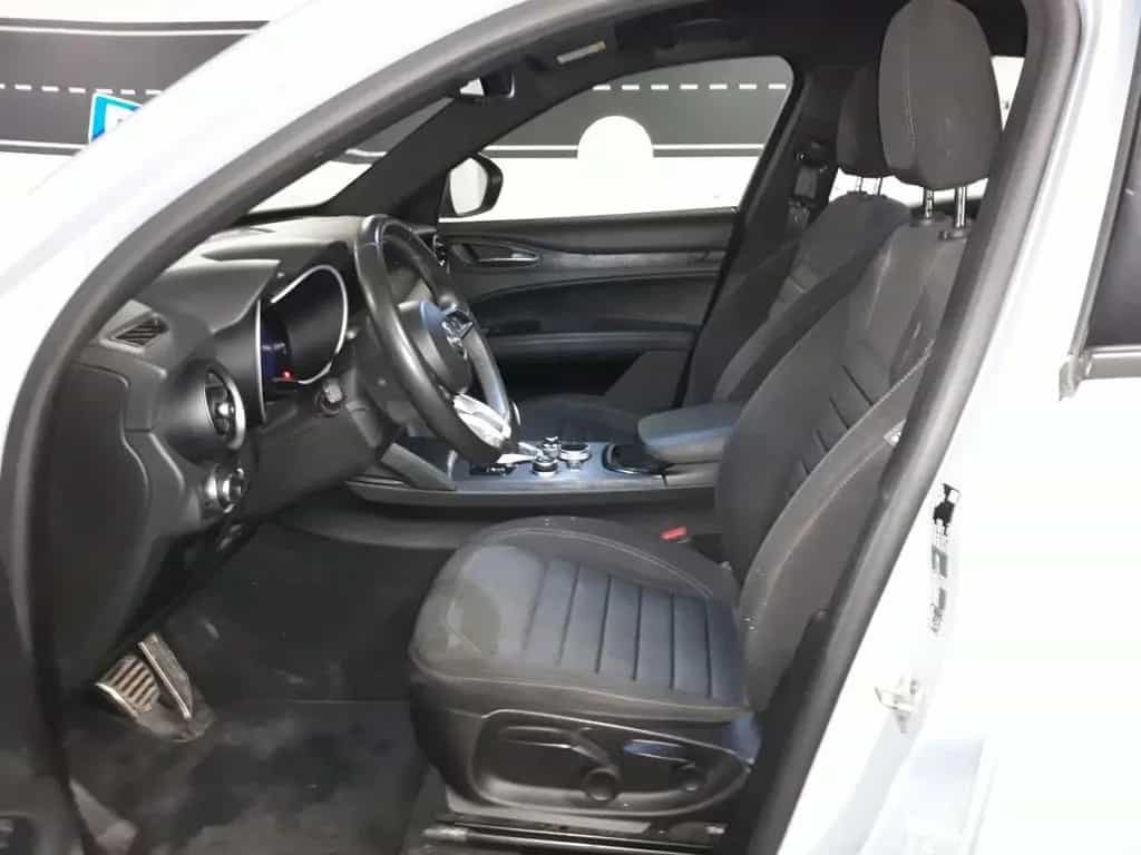 Alfa Romeo Stelvio 2.2 Turbodiesel 210 CV AT8 Q4 05/2023-photo-9