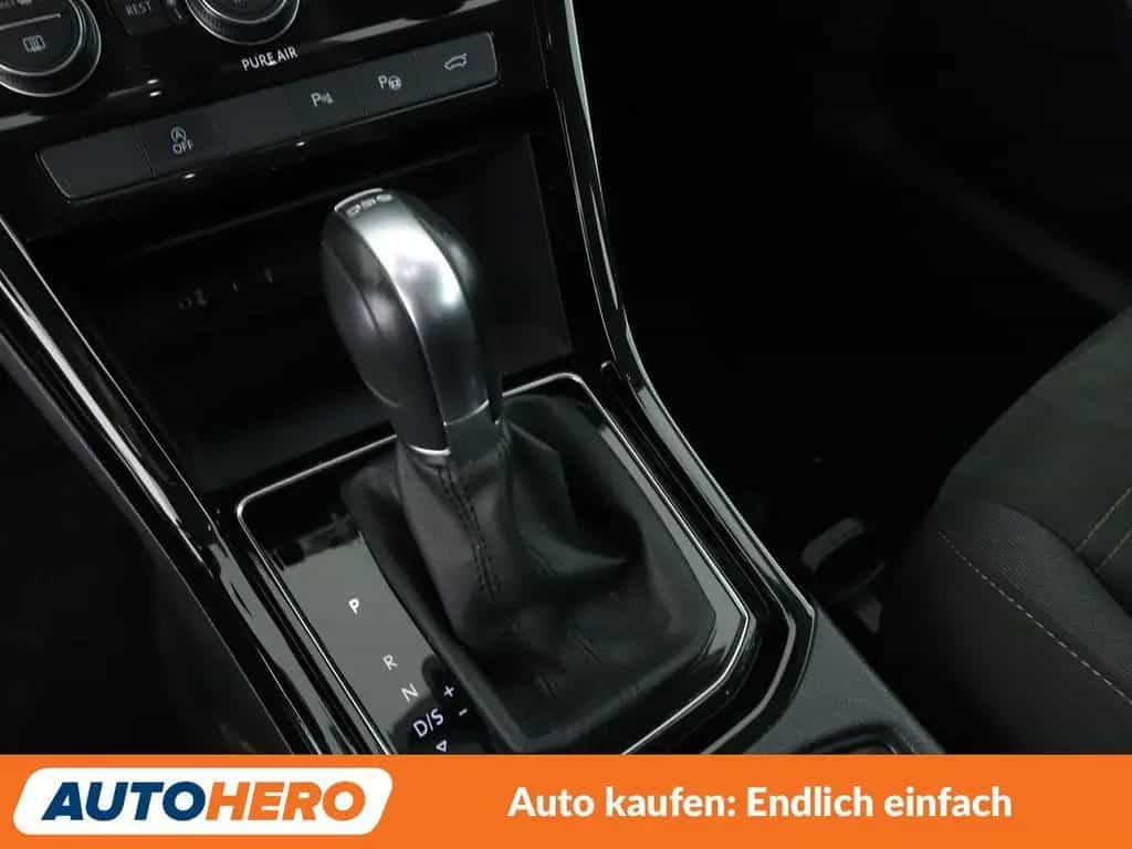 Volkswagen 1.8 TSI Highline BlueMotion Aut.*AHK*NAV*ACC*CAM 06/2016-photo-20