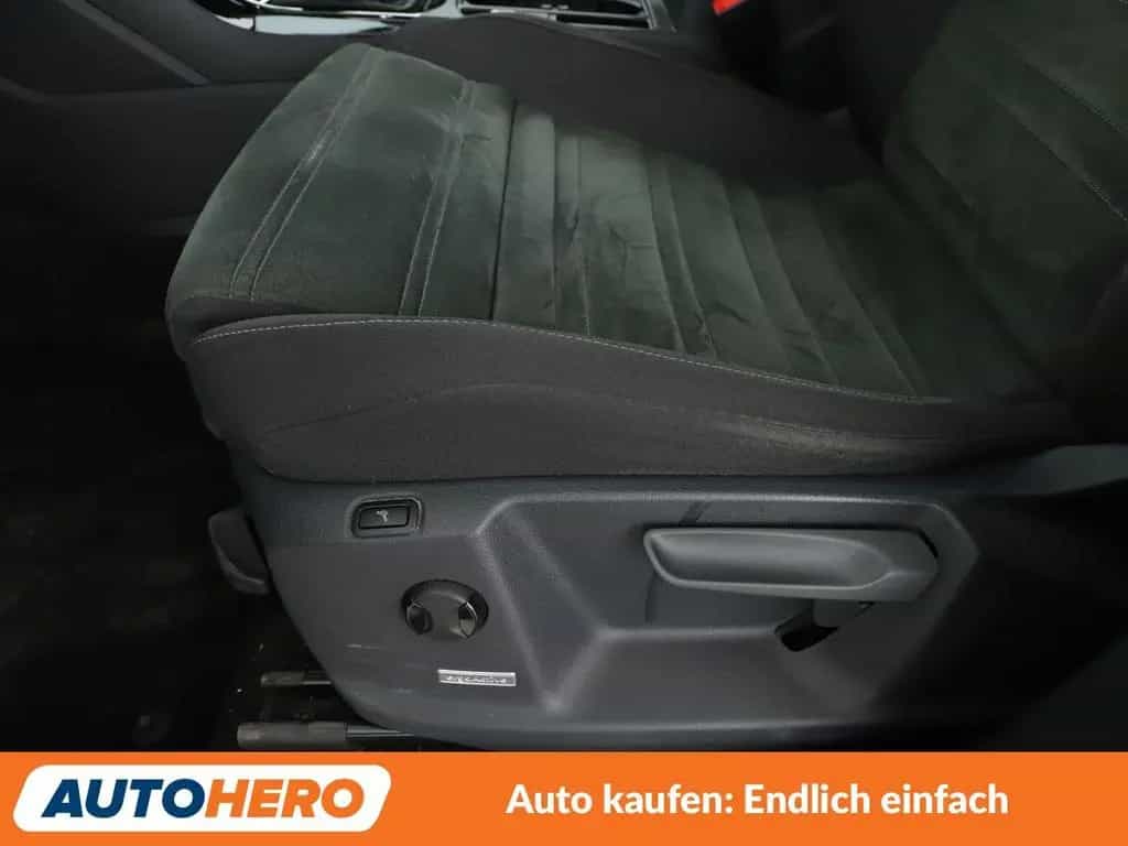 Volkswagen 1.8 TSI Highline BlueMotion Aut.*AHK*NAV*ACC*CAM 06/2016-photo-22
