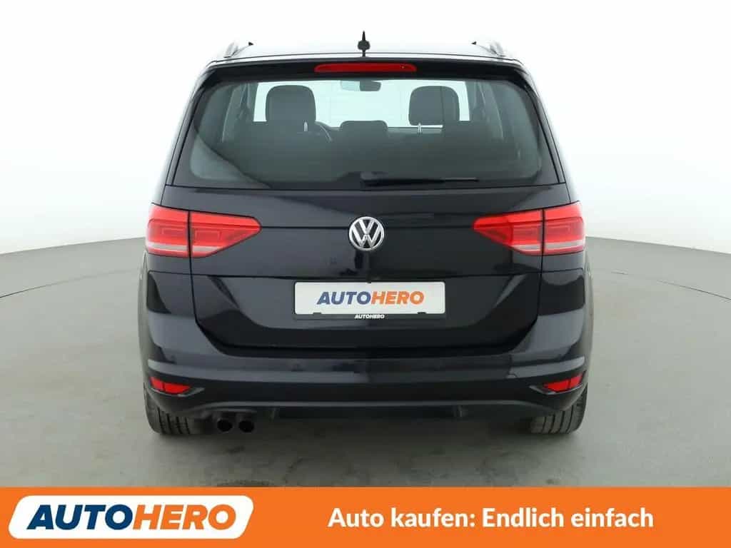 Volkswagen 1.8 TSI Highline BlueMotion Aut.*AHK*NAV*ACC*CAM 06/2016-photo-4