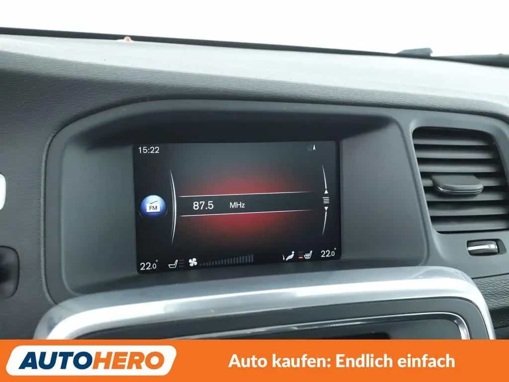 Volvo S60 1.5 Momentum Aut.*NAV*XENON*TEMP*PDC*SHZ*ALU* 03/2016-photo-20