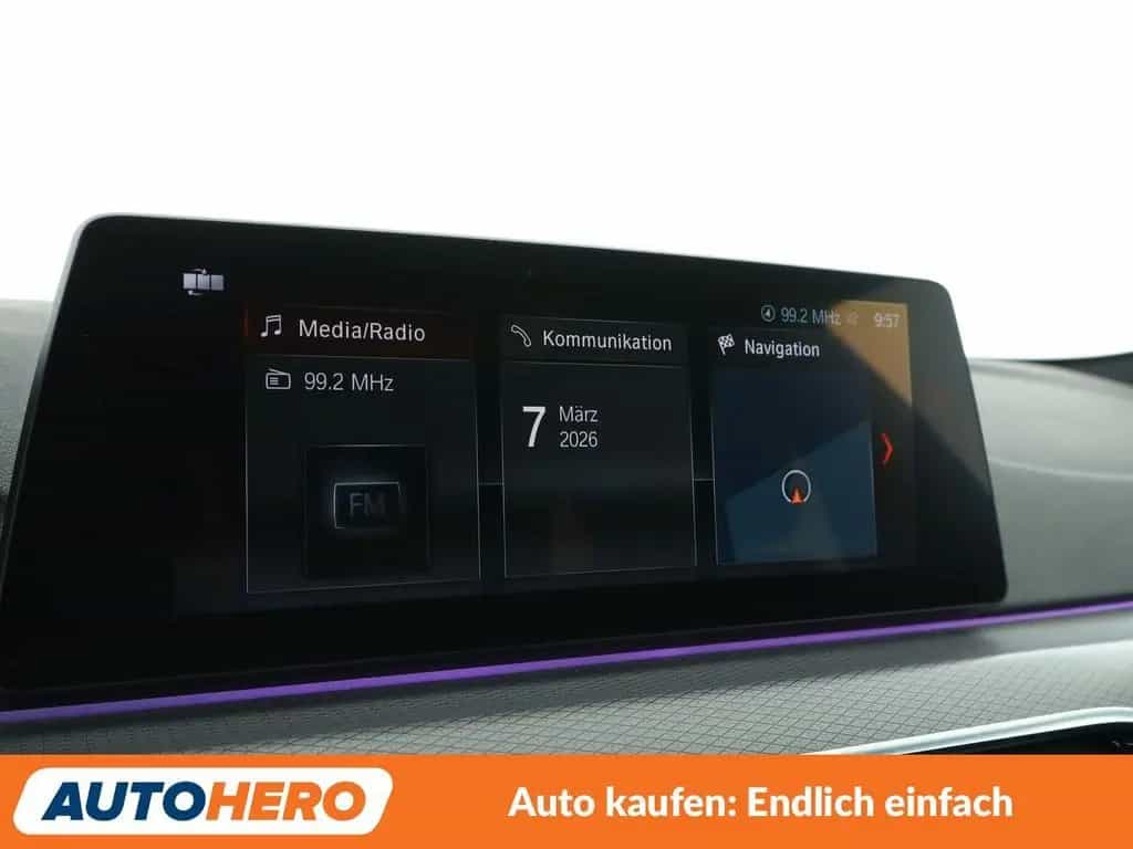 BMW 520 d xDrive M Sport Aut.*NAVI*LED*CAM*SHZ*TEMPO* 07/2018-photo-20