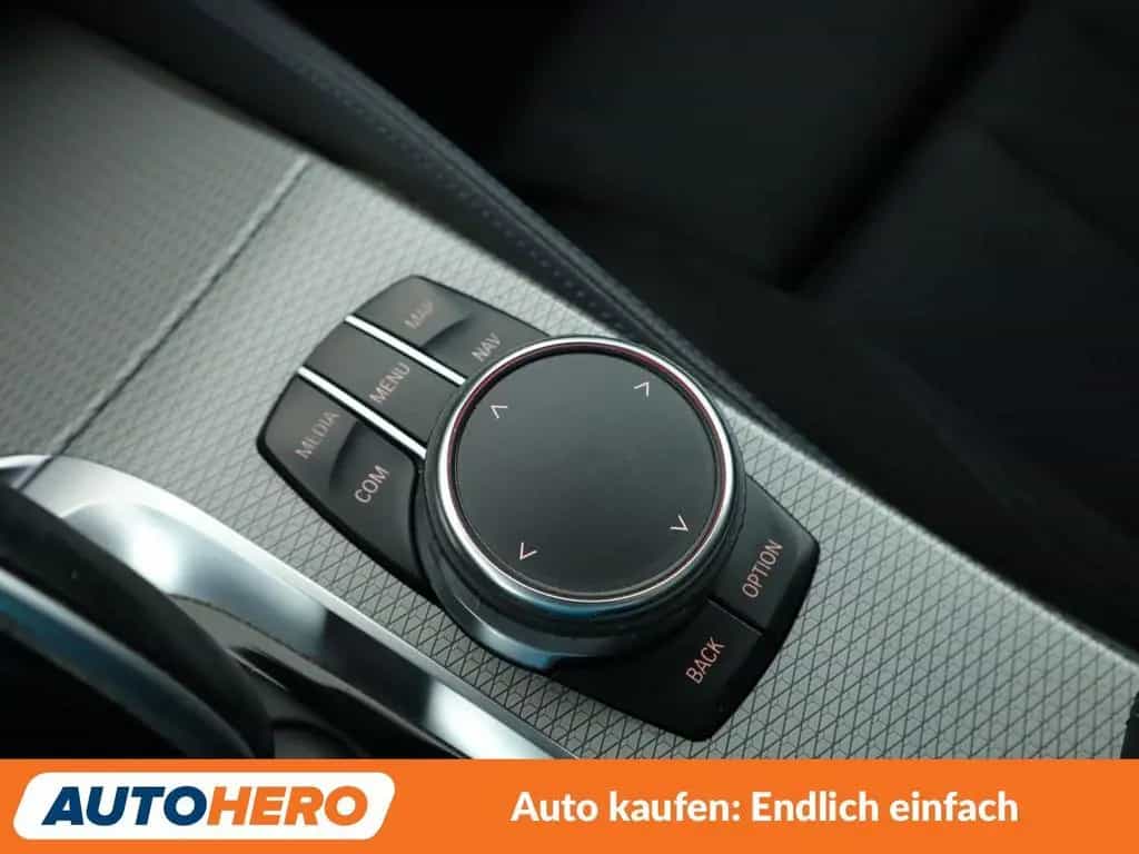 BMW 520 d xDrive M Sport Aut.*NAVI*LED*CAM*SHZ*TEMPO* 07/2018-photo-27