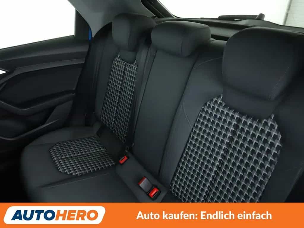 Audi A1 Sportback 40 TFSI S Line Aut.*NAVI*VC*LED* 04/2019-photo-13