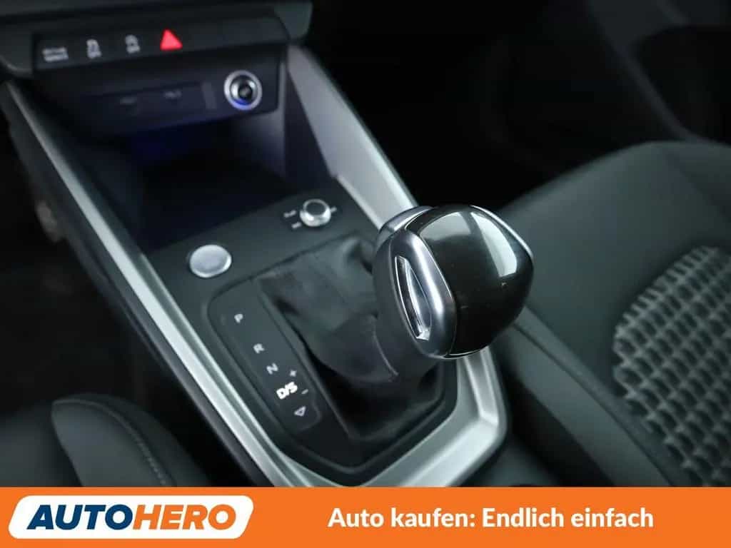 Audi A1 Sportback 40 TFSI S Line Aut.*NAVI*VC*LED* 04/2019-photo-22
