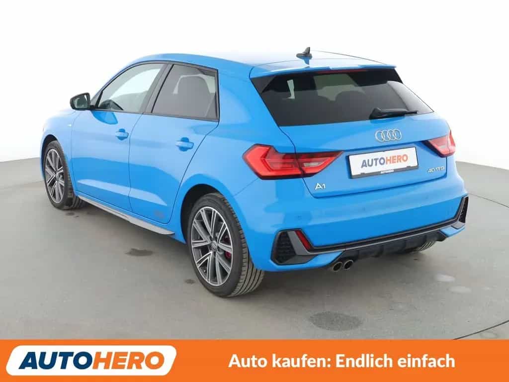 Audi A1 Sportback 40 TFSI S Line Aut.*NAVI*VC*LED* 04/2019-photo-3