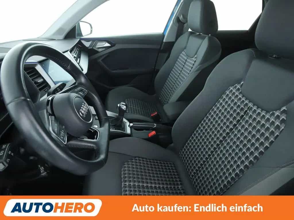 Audi A1 Sportback 40 TFSI S Line Aut.*NAVI*VC*LED* 04/2019-photo-9