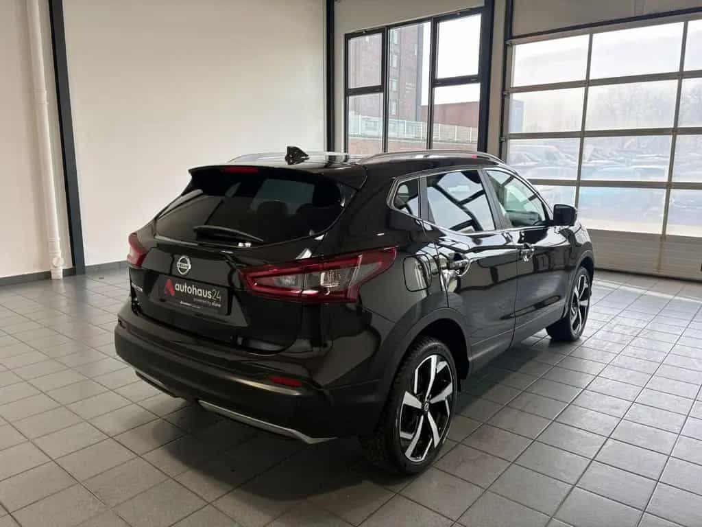 Nissan Qashqai 1.3 DIG-T Akari|360°|Pano|LED 03/2021-photo-4