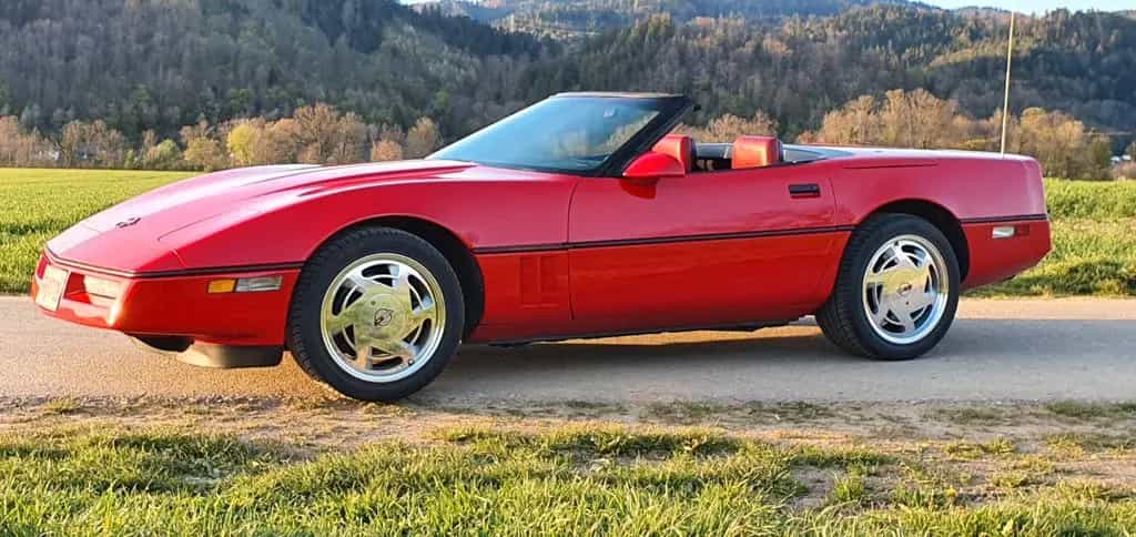 Corvette C4 06/1988-photo-0