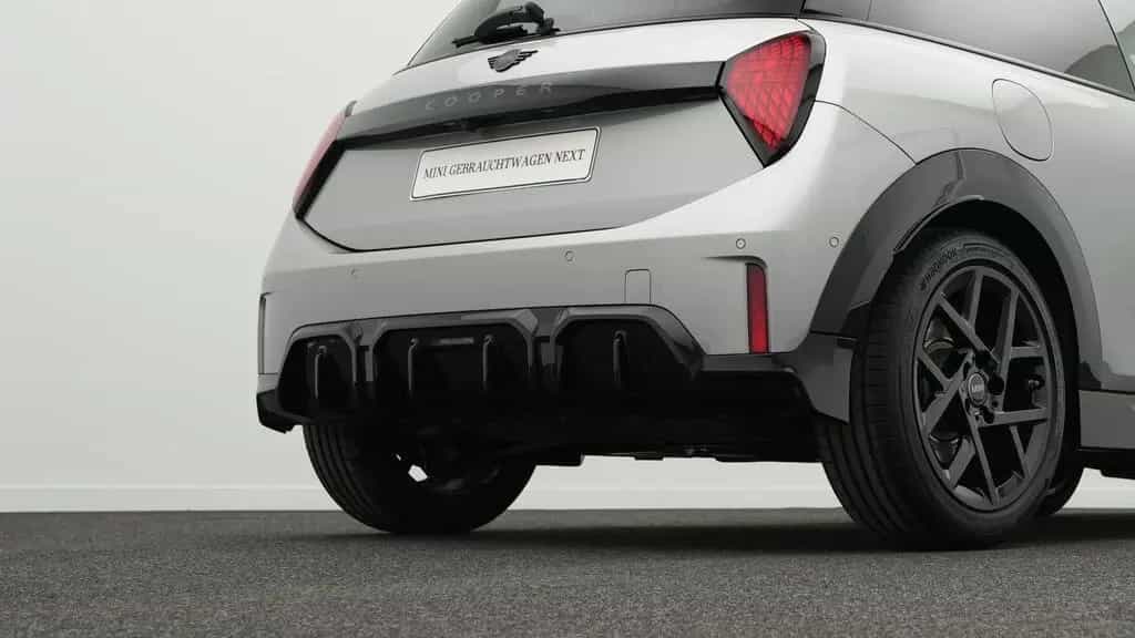 MINI Cooper C 02/2025-photo-21