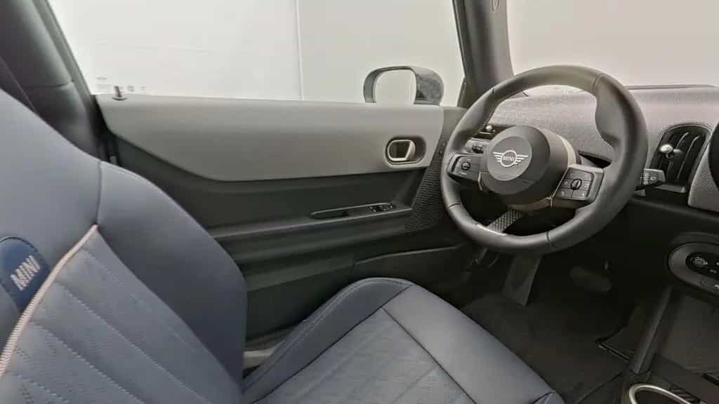 MINI Cooper C 02/2025-photo-10