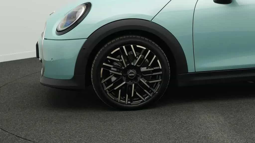 MINI Cooper C 02/2025-photo-16