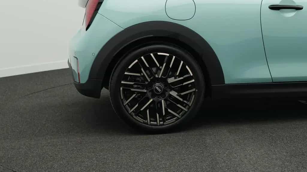 MINI Cooper C 02/2025-photo-17