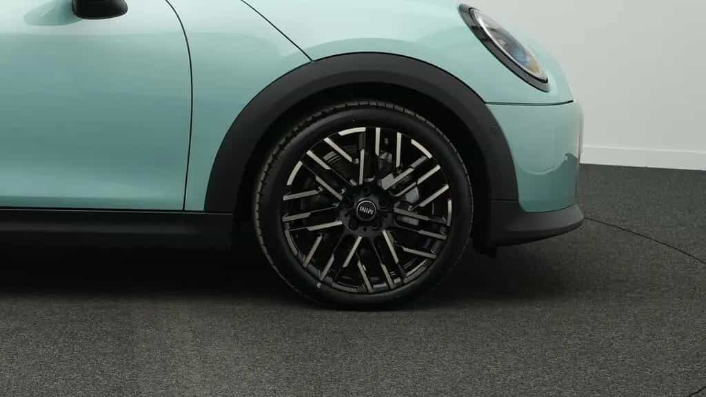 MINI Cooper C 02/2025-photo-18